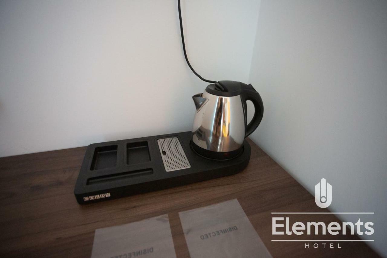 Hotel Elements ノヴィ・パザル エクステリア 写真