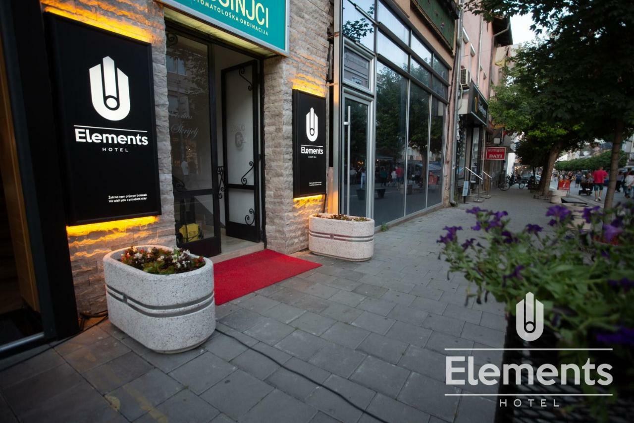 Hotel Elements ノヴィ・パザル エクステリア 写真